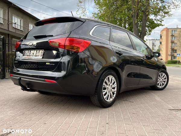 Kia Ceed Cee'd 1.6 GDI XL - 16