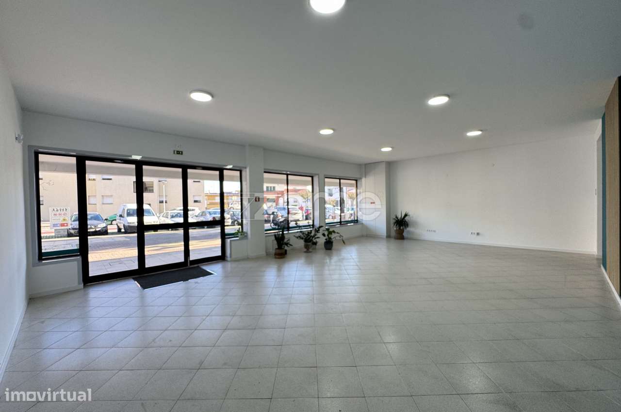 Loja em Arcozelo – Barcelos - Grande imagem: 5/20