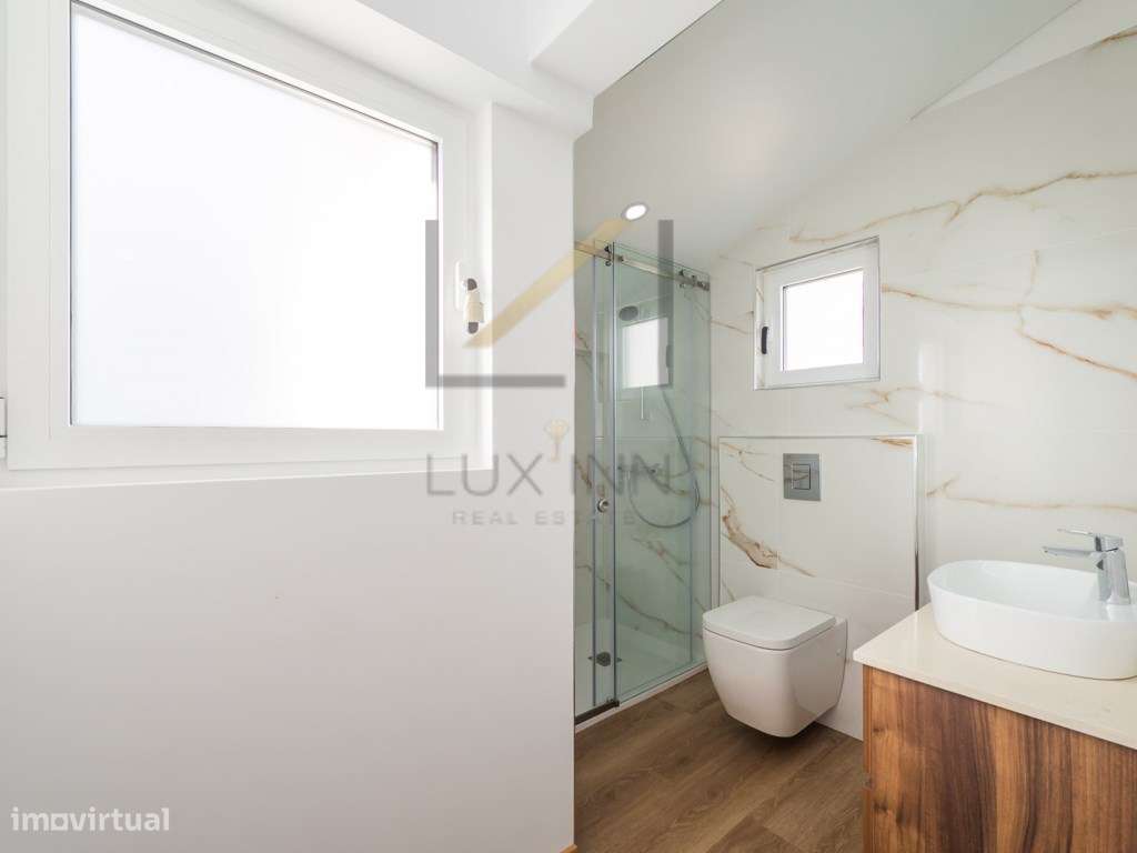 Moradia T5 Recuperada com Piscina, 2 Suítes e Garagem - Lote Isolad...-18