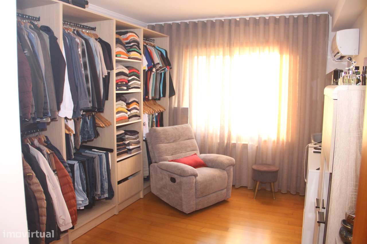 Apartamento T3 com 2 frentes na Maia-43