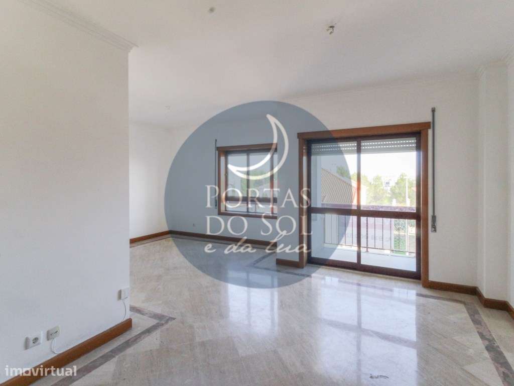 Apartamento T3 c varanda e arrecadação Ginestal Machado - Grande imagem: 3/15