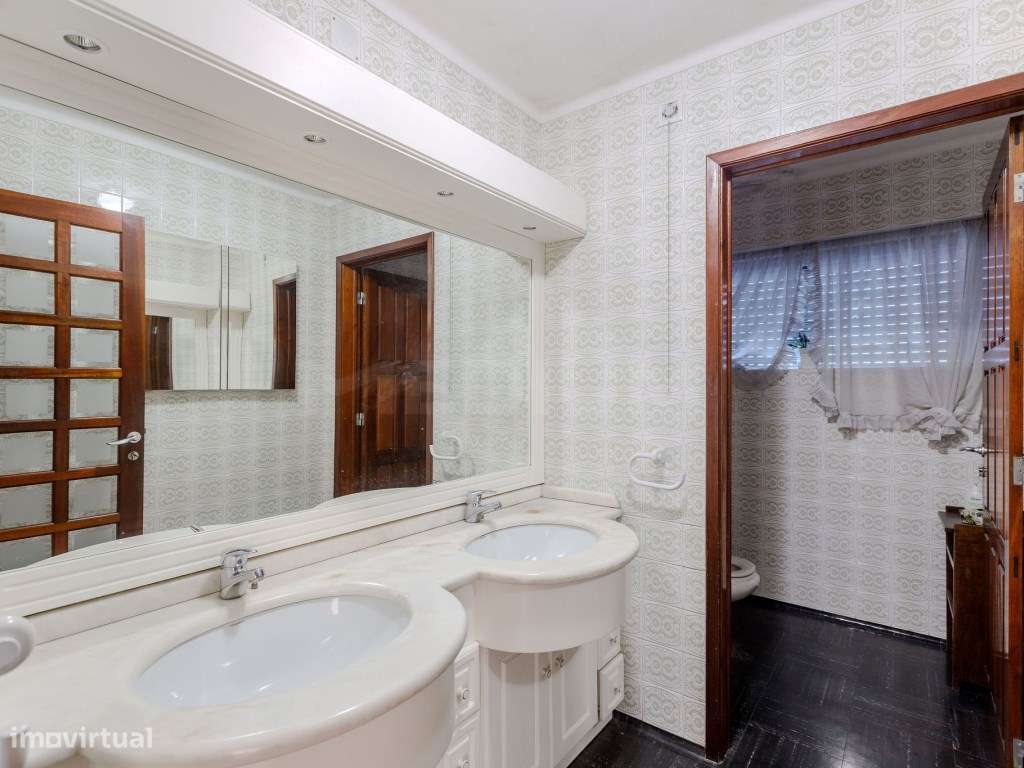 Moradia no centro da cidade-15