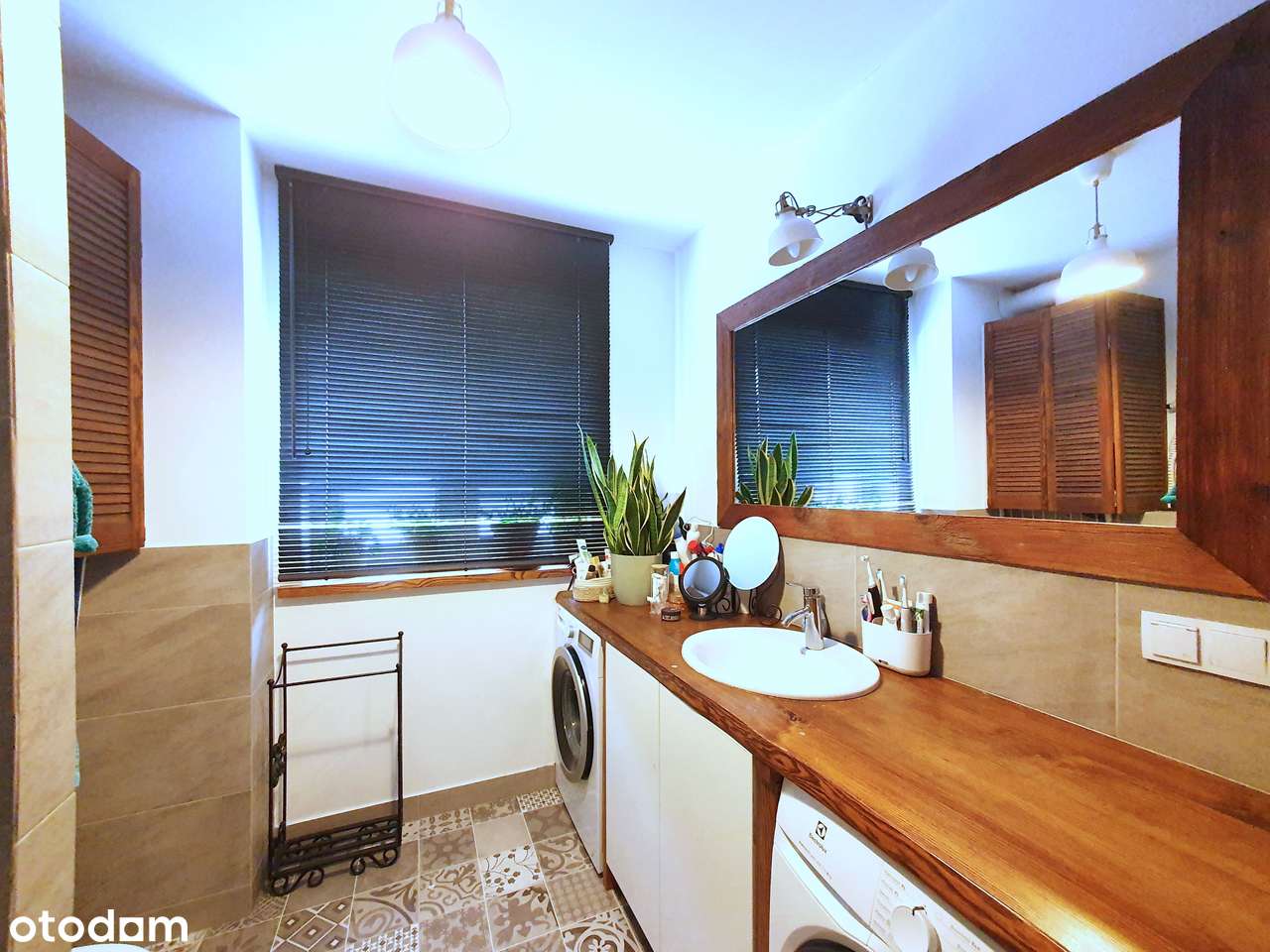 Przytulny dom w Mogilanach: Widok, Cisza i Niskie Koszty! 12 km do KRK-9