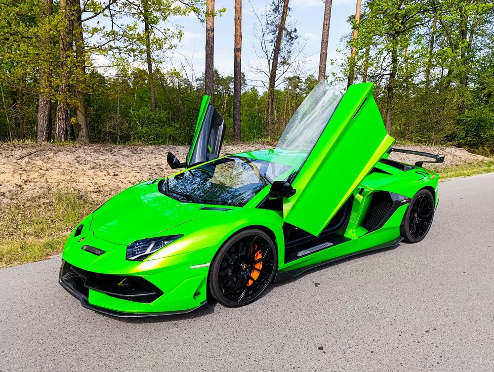 Lamborghini Aventador 2014