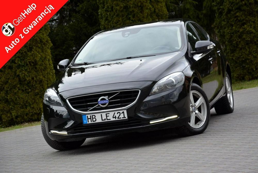 Volvo V40 II (2012-) D3 Geartronic Momentum 2015