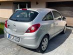 Opel Corsa 1.2 16V Cosmo - 6