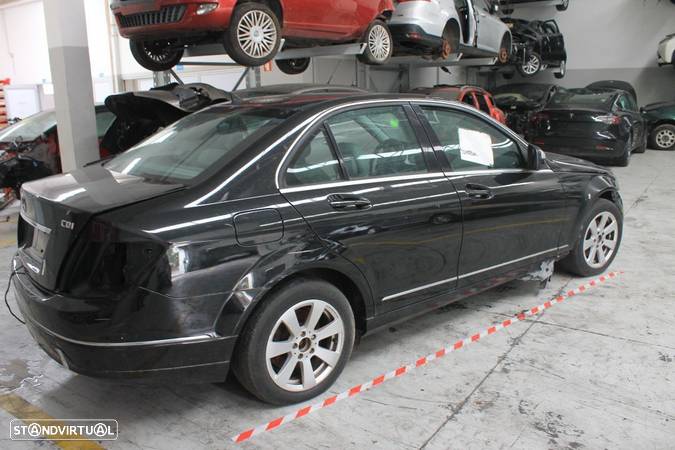 Mercedes-Benz C220 - 4