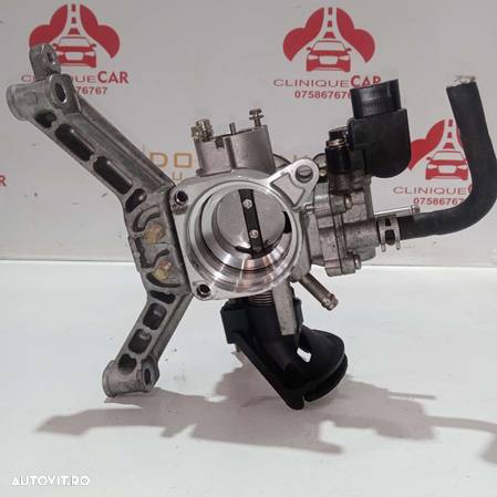 Clapeta acceleratie Toyota Yaris 1.3i 2000-2006 • 22210-0J010 - 2