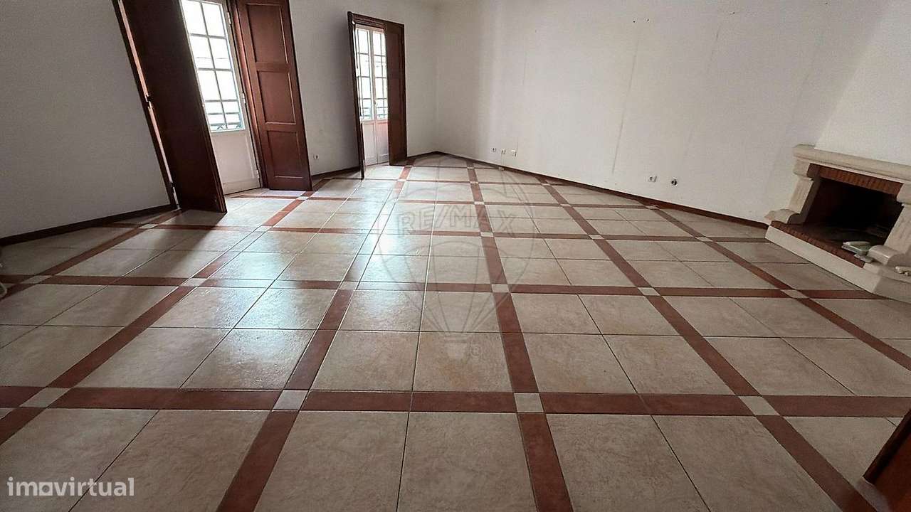 Apartamento T3 para arrendamento - Grande imagem: 2/8