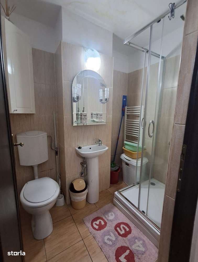 Garsoniera in M-uri-5