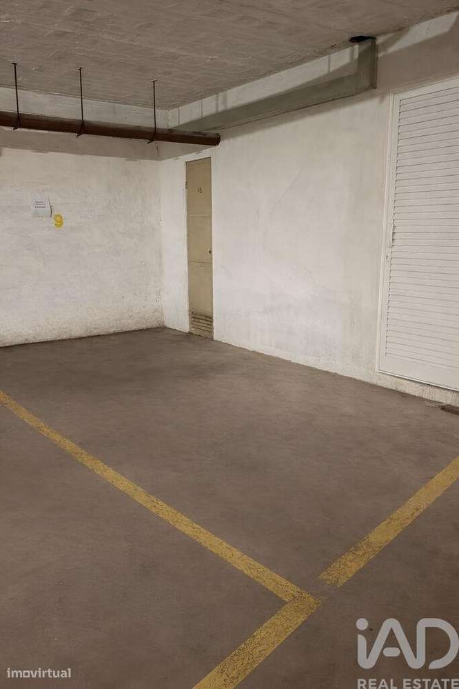 Estacionamento em Póvoa de Varzim, Beiriz e Argivai de 17 m2 - Grande imagem: 2/3