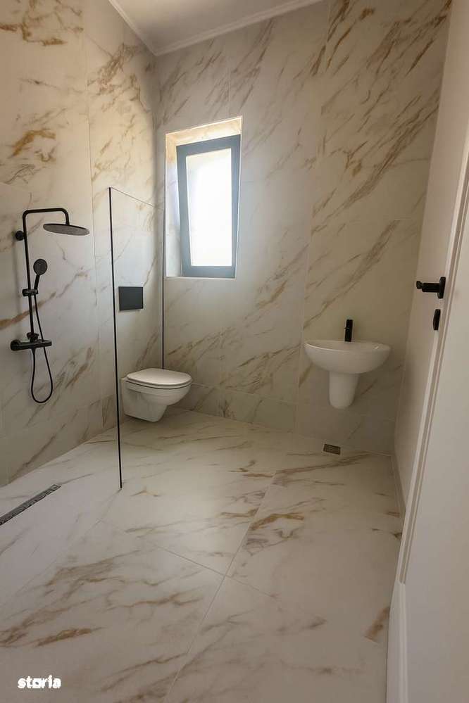 Vand casa Pitesti - Imagine principală: 5/10