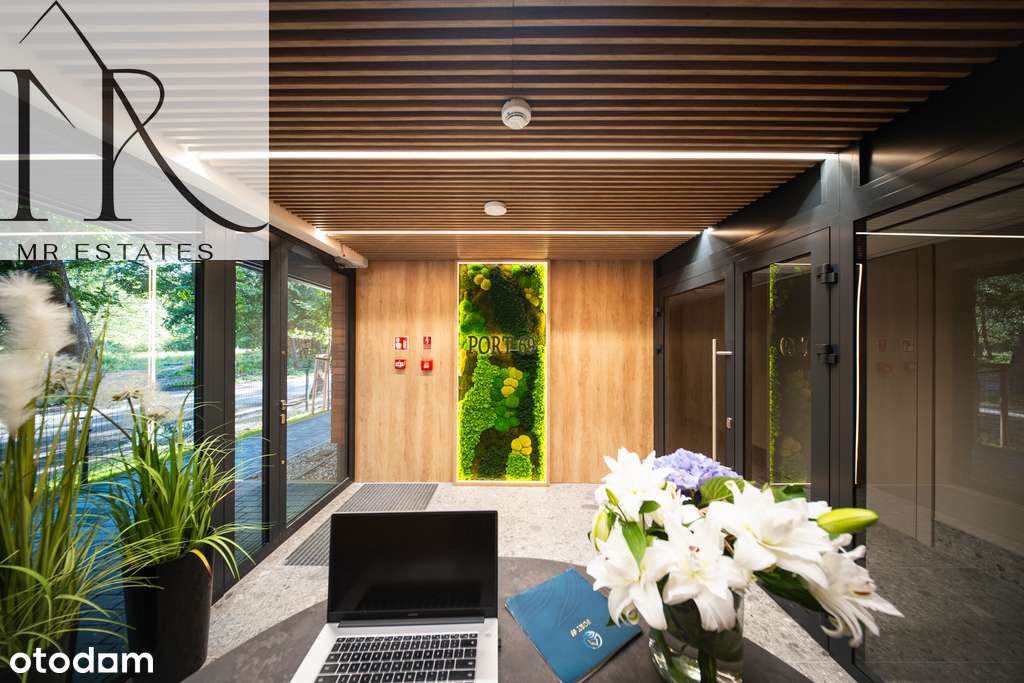 Apartament z antresolą i własnym portem-7