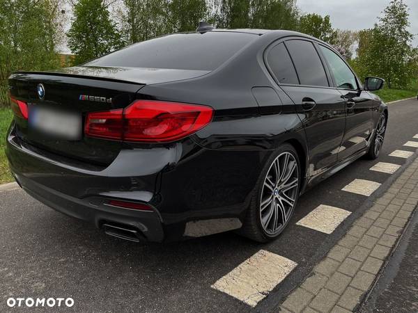 BMW Seria 5 M550d xDrive - 4