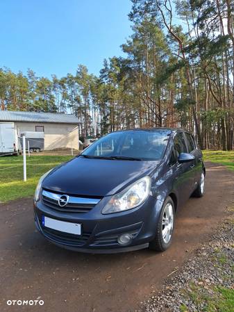 Opel Corsa 1.2 16V Cosmo - 1