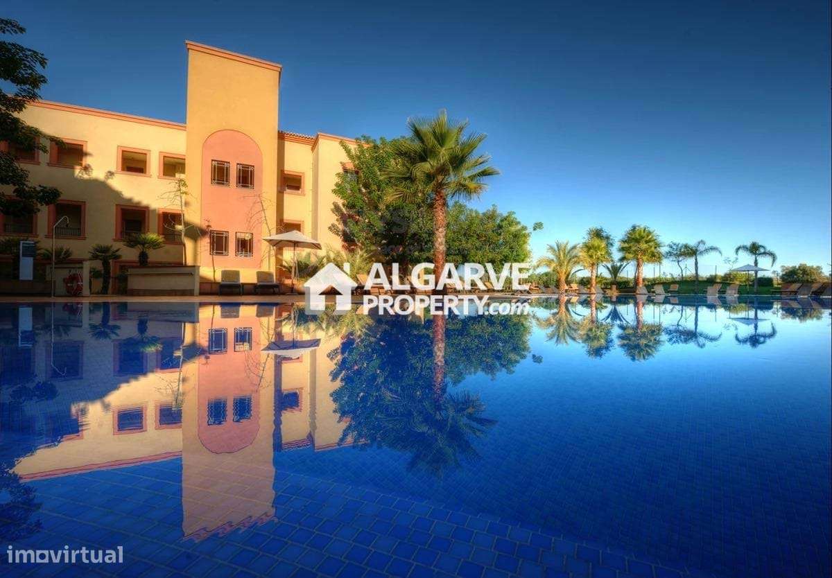 Apartamento T3 de Luxo Junto ao Campo De Golfe Victoria em Vilamoura,-9