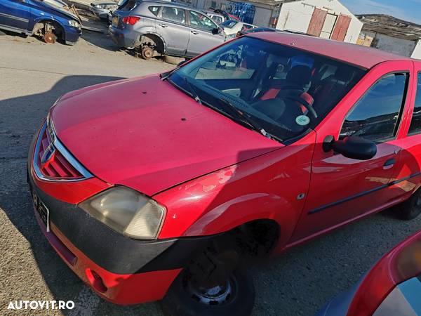 Dezmembrez Dacia Logan 1.5 dci - 1