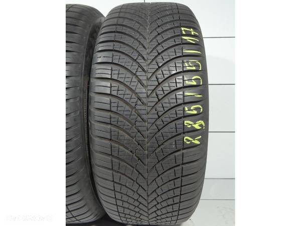 Opony całoroczne 235/55R17 103Y Goodyear - 2