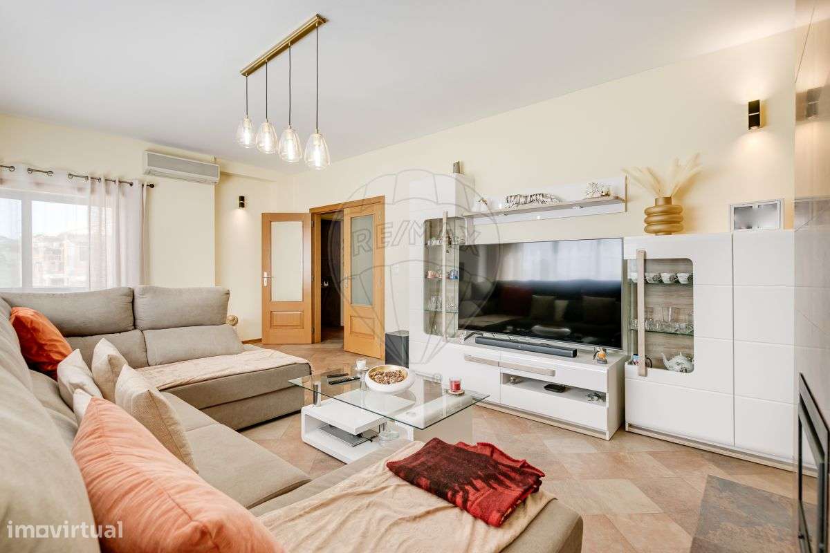 Moradia T4 para venda - Grande imagem: 2/37