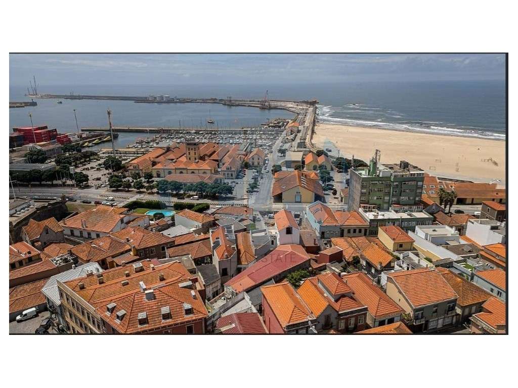 Prédio para Reabilitação - Leça da Palmeira-12