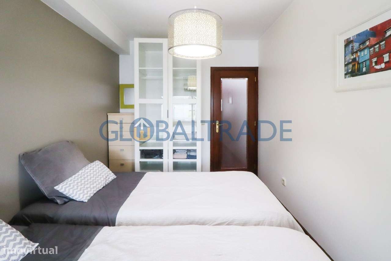 Apartamento T1 Mobilado & Equipado no Porto-22