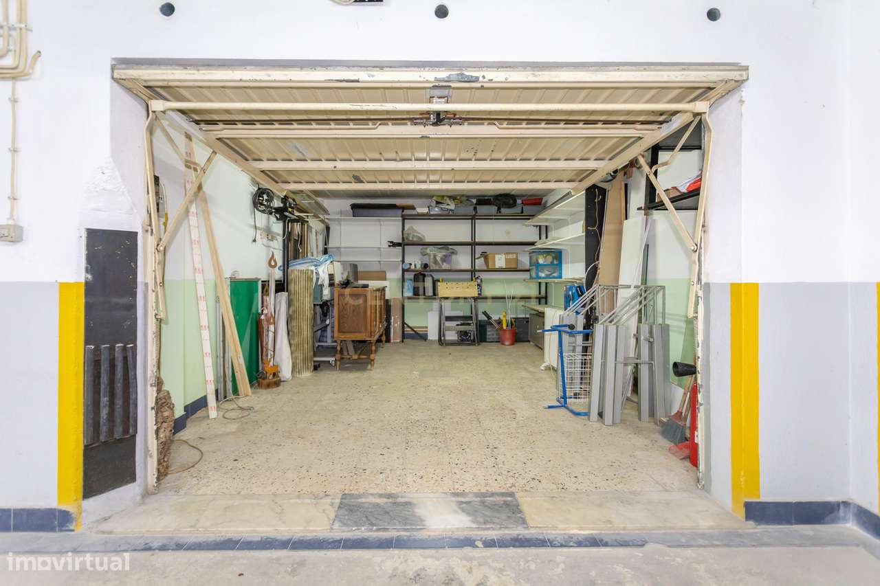 Garagem Box com 17 m² – Av. Bento Jesus Caraça, Setúbal - Grande imagem: 4/21