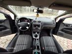 Ford Focus 1.6 TDCi Ambiente - 12