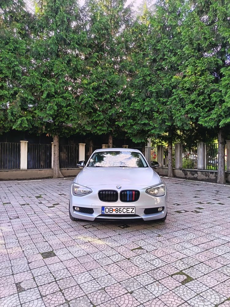BMW 1 Series F20/F21 [2011 - 2019] 118d DPF Edition Sport 2012