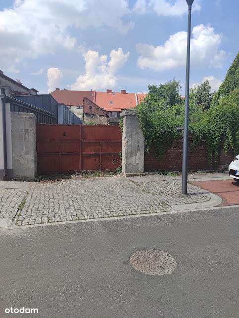 kamienica z dużą działką-3