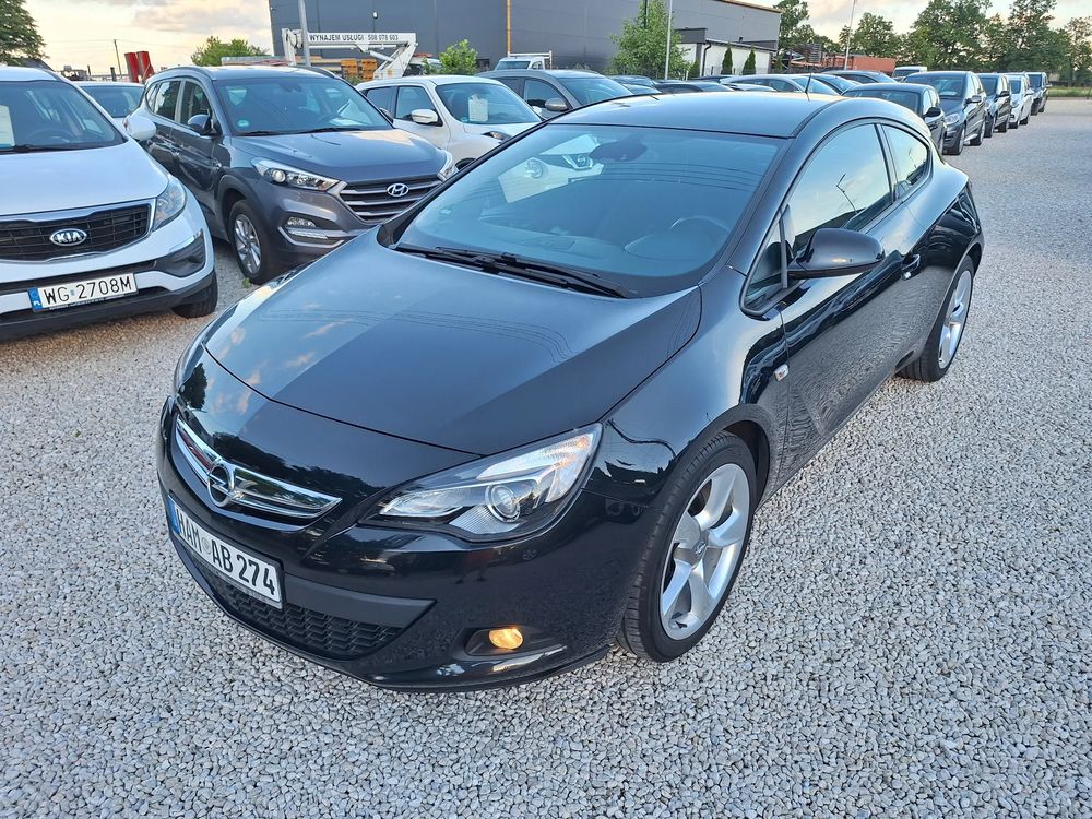 Opel Astra J 1.4 Turbo 2012