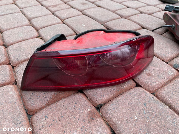 LAMPA TYŁ TYLNA ALFA 159 SW KOMBI KAROSERYJNA Lewa Prawa - 1