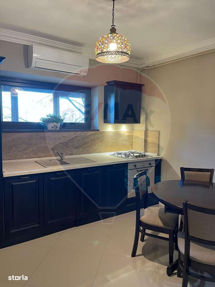 Apartament cu 2 camere de închiriat în zona Central - Imagine principală: 5/6