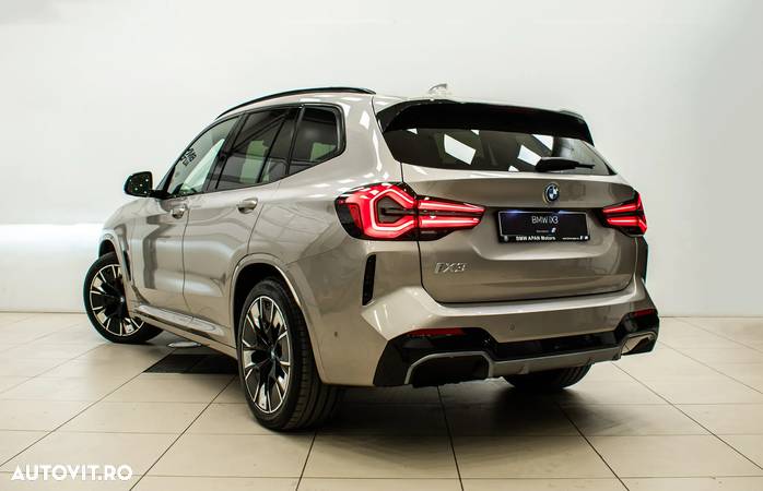 BMW iX3 Standard - 7