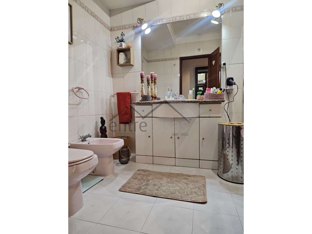 Apartamento T3 com Garagem Fechada - Meadela, Viana do Castelo-10