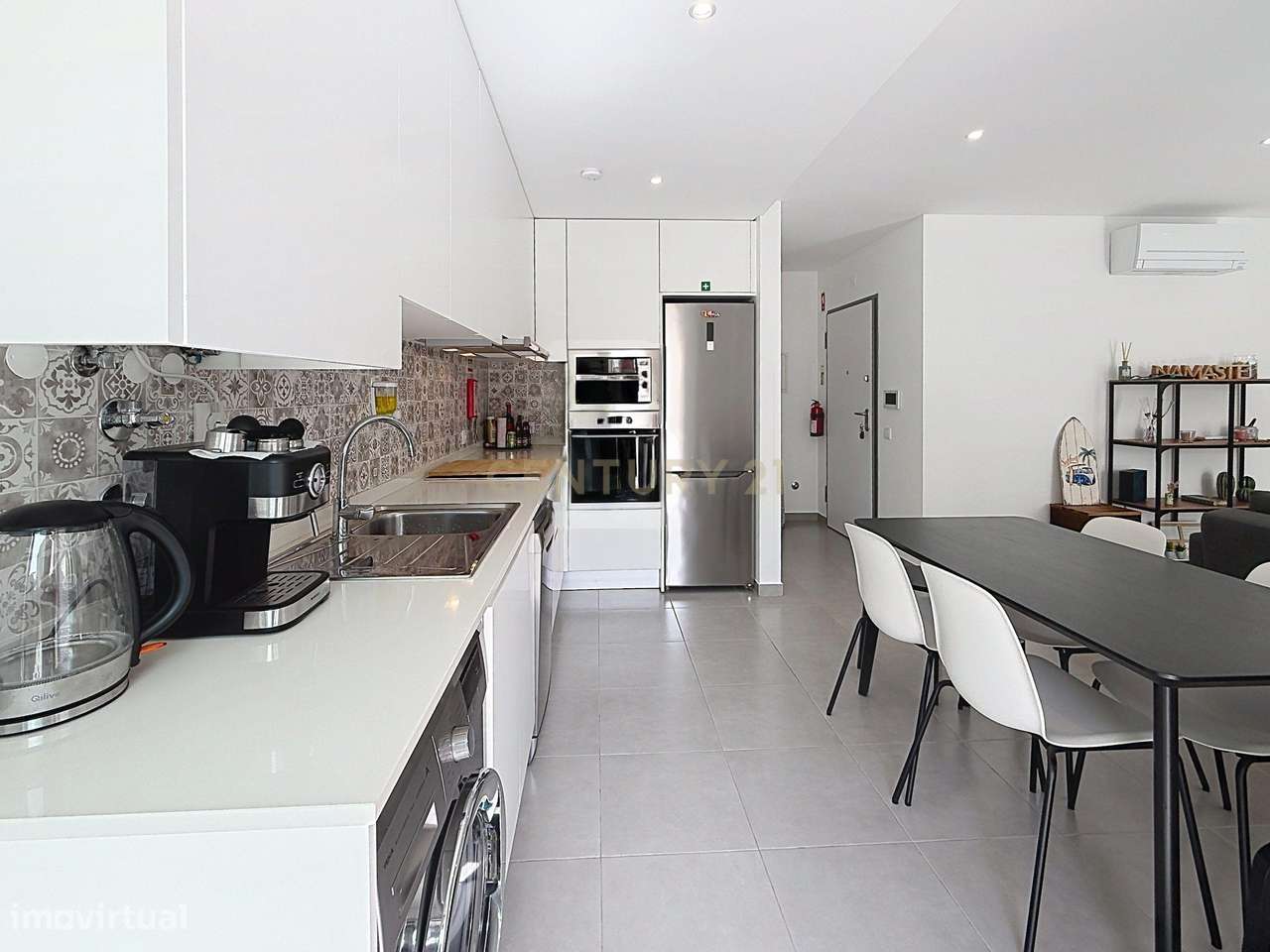 Apartamento T2 em Nazaré, Leiria - Oportunidade Única!-9