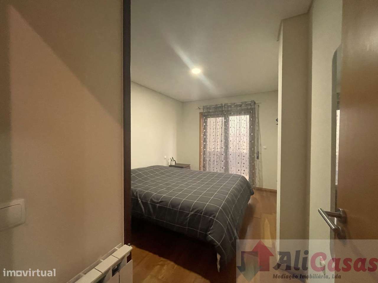 Excelente T3 Último Piso- Lugar de Garagem P/2 carros-27