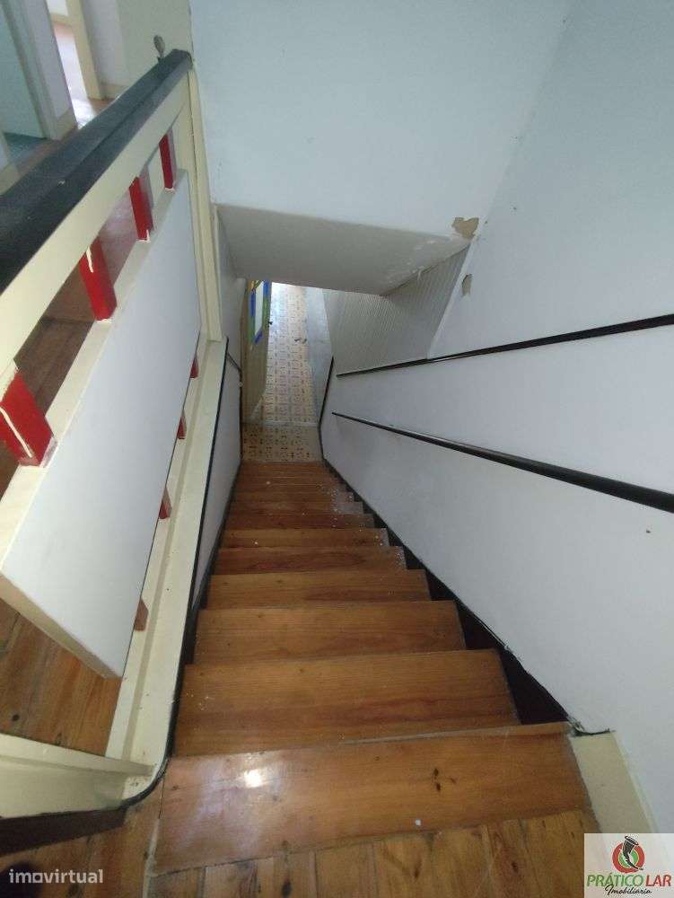 Moradia para restauro no centro na Zona Histórica de Vera Cruz-19