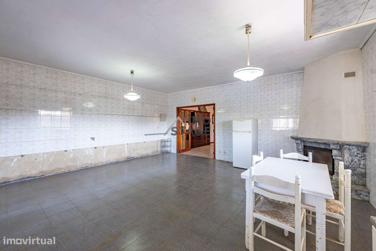 Moradia Térrea com Terreno 1.200m2 Excelente Oportunidade em Espinho-6