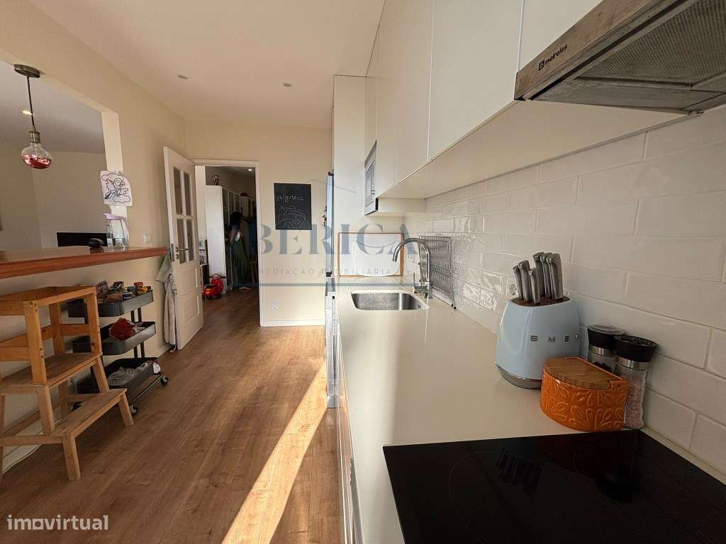 Apartamento T3 Renovado - São Félix da Marinha - 200 metros da prai... - Grande imagem: 5/47