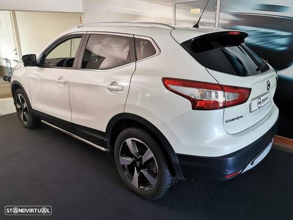 Nissan Qashqai 1.6 dCi Tekna Premium 18 360 - 8