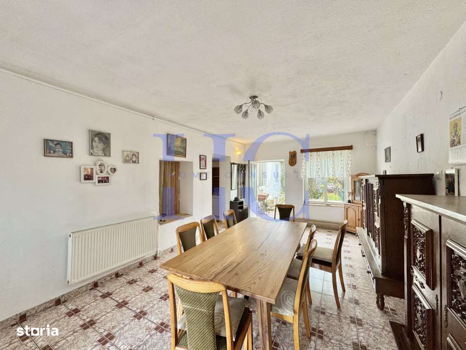 Casa 266 mp teren 800 mp - Cisnadie - locuinta sau pensiune-0