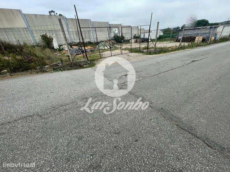 Terreno Rústico de 697m2 em Coronado, Trofa - Grande imagem: 3/13