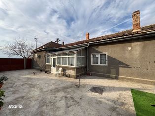 Casă de vânzare 4 Camere Bujac ( pe colț ) - Imagine principală: 5/5
