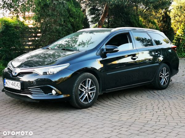 Toyota Auris 1.8 VVT-i Hybrid Automatik Edition S+ - 1