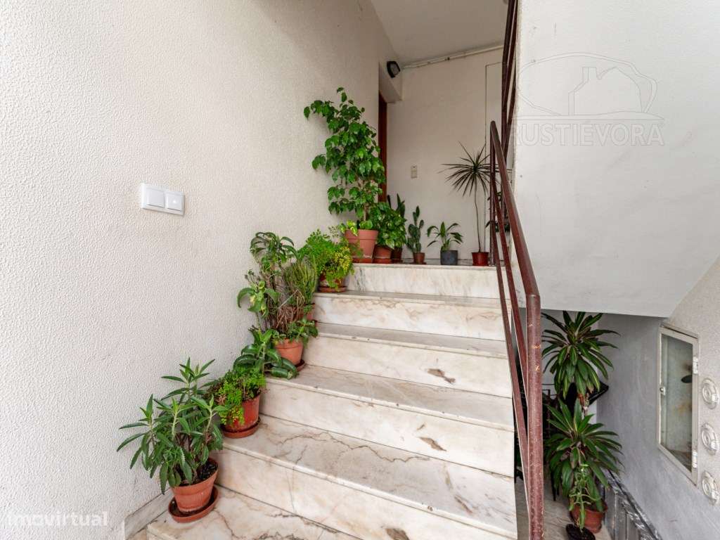 Apartamento T2, 2º andar | Horta das Figueiras, Évora-14