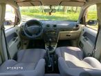 Ford Fusion 1.6 Ambiente - 19