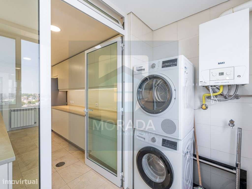 APARTAMENTO T3 JUNTO À AVENIDA DA BOAVISTA-10