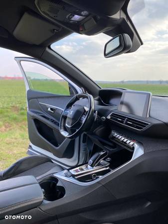 Peugeot 5008 1.5 BlueHDI Crossway S&S EAT8 - 22