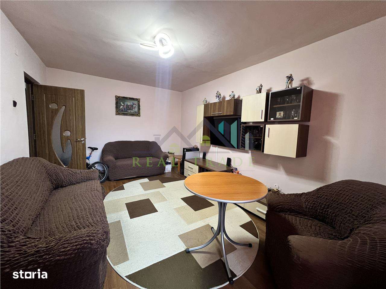 Apartament 4 camere decomandat, etaj intermediar Carpatilor- Lidl-1