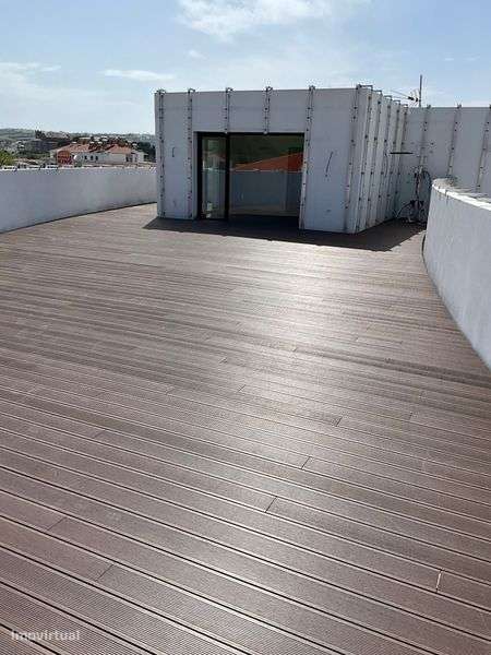 T4 ROOFTOP PRIVATIVO | Centro  da Lourinhã - Grande imagem: 4/12